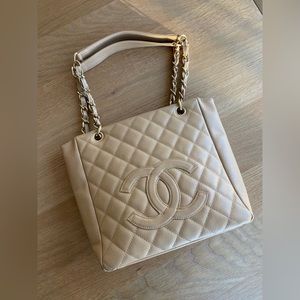 Chanel Quilted Caviar Shopping Tote Tan Taupe Beige